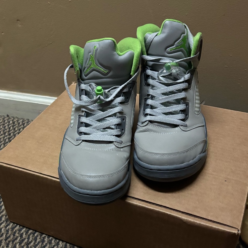 Air Jordan 5 retro green bean